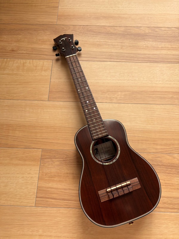 T's Ukulele MT-1320の画像
